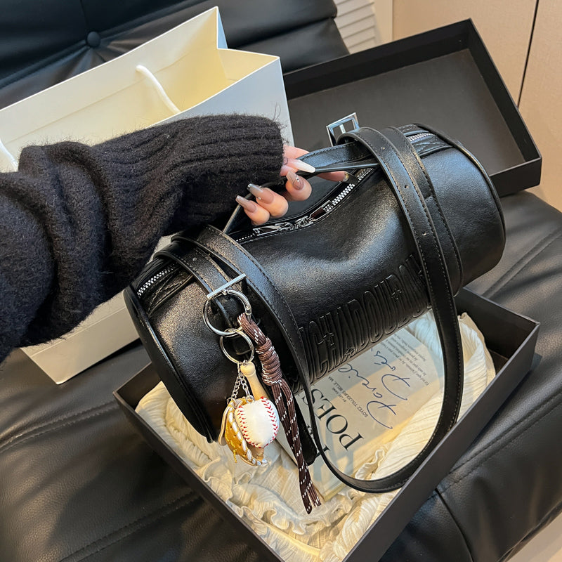 Vvsha Multifunctional Cylinder Shaped Shoulder Bags For Women 2025 Winter Latest Designer Handbags Luxury Cross Body Bag With Pendant
