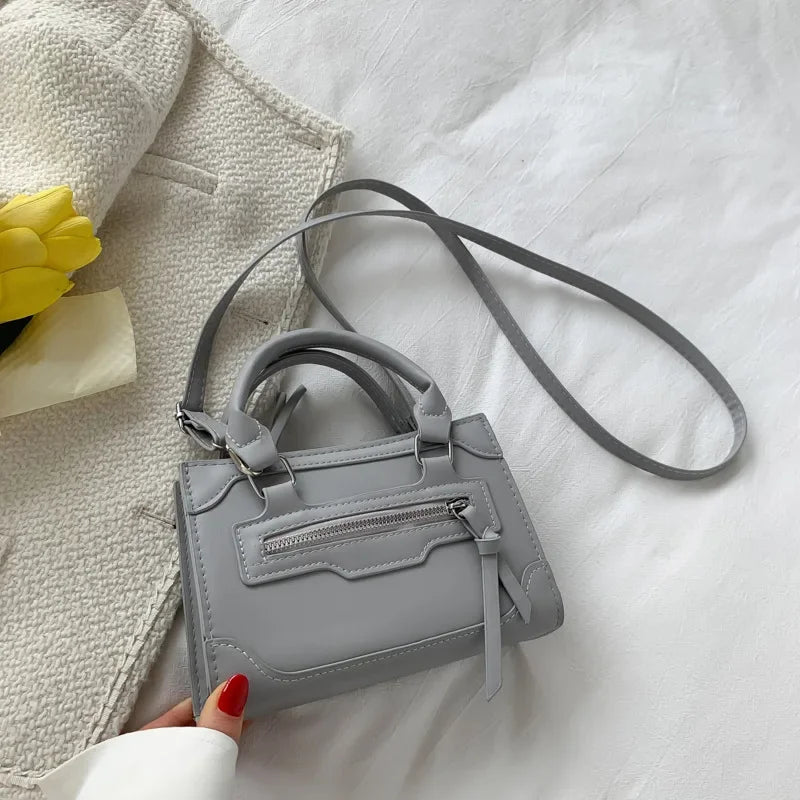 Vvsha Crossbody Bag for Women New Fashion Casual Western Style Shoulder Handbag Simple Texture Messenger Small Square Bag