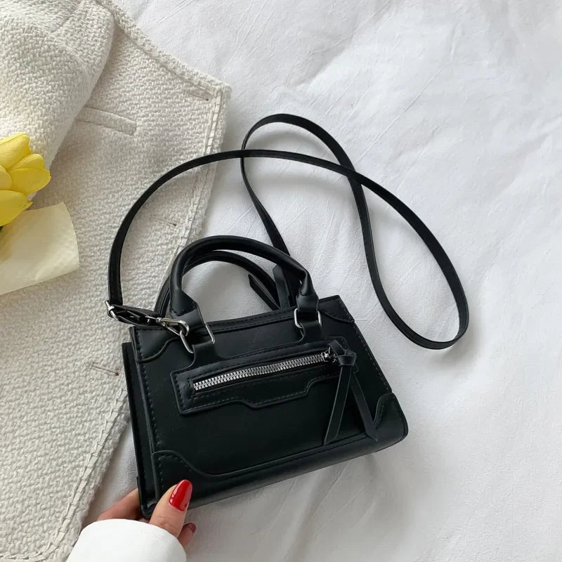 Vvsha Crossbody Bag for Women New Fashion Casual Western Style Shoulder Handbag Simple Texture Messenger Small Square Bag