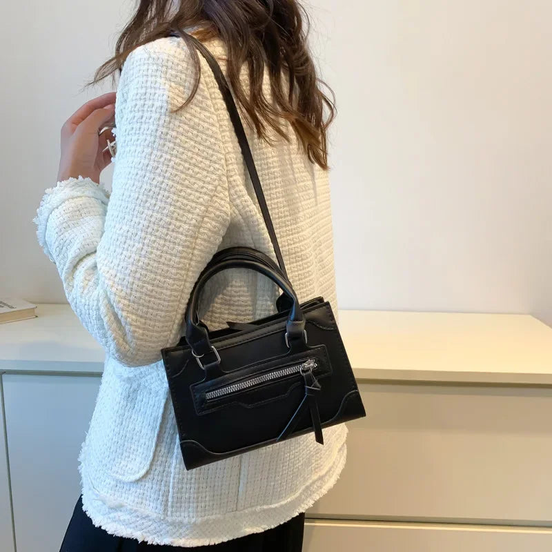 Vvsha Crossbody Bag for Women New Fashion Casual Western Style Shoulder Handbag Simple Texture Messenger Small Square Bag